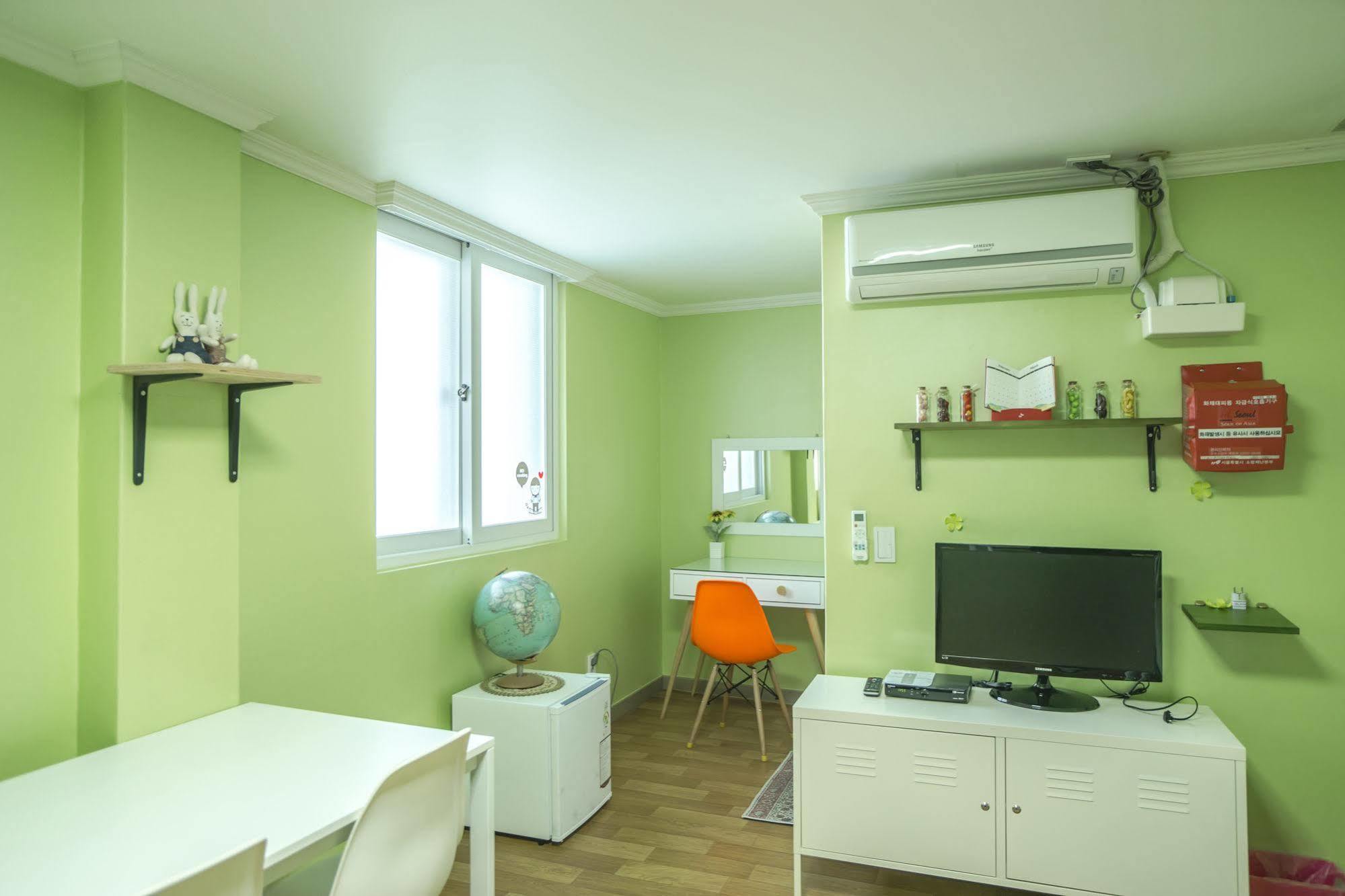 Dalkom Myeongdong Guesthouse سيول المظهر الخارجي الصورة