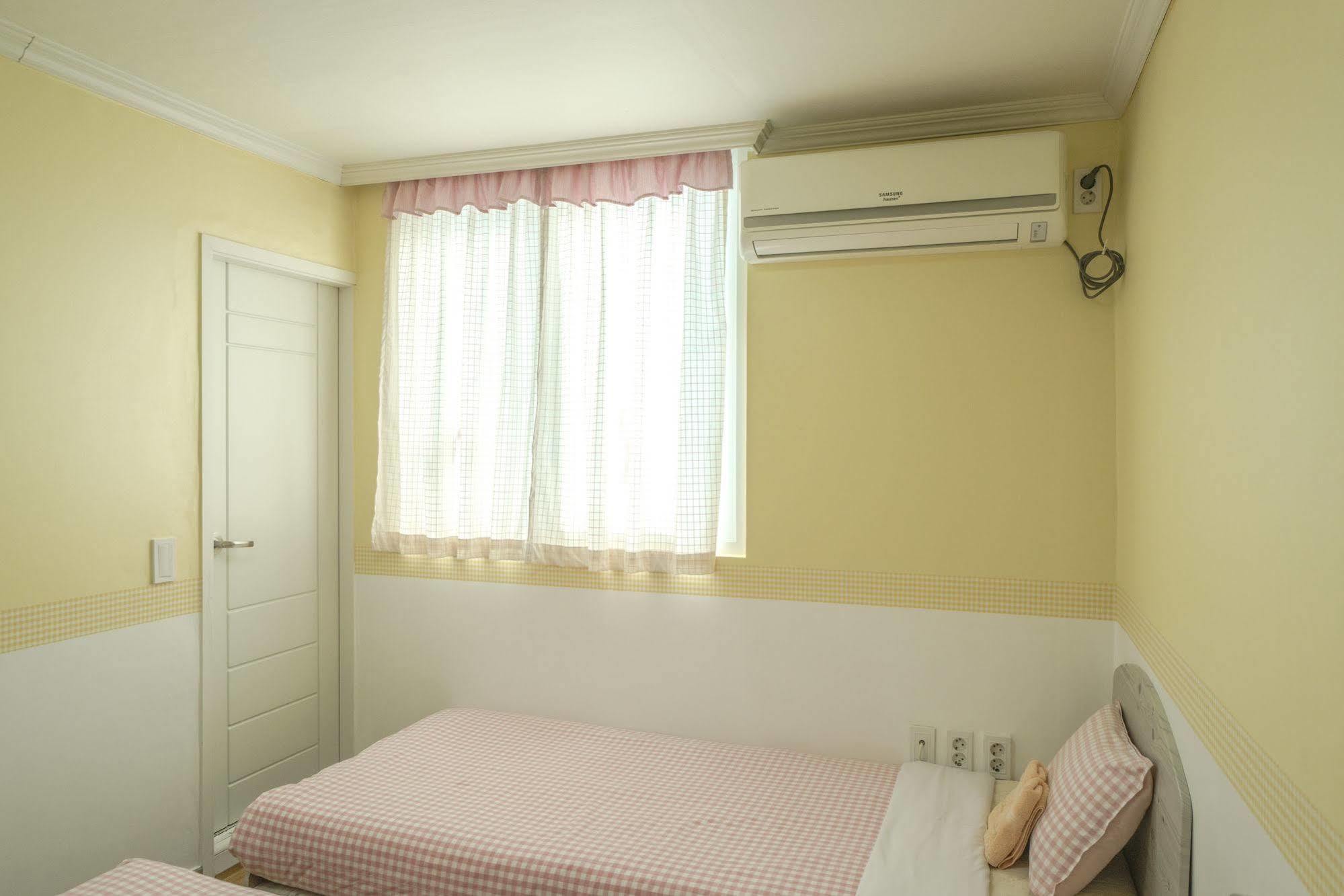Dalkom Myeongdong Guesthouse سيول المظهر الخارجي الصورة