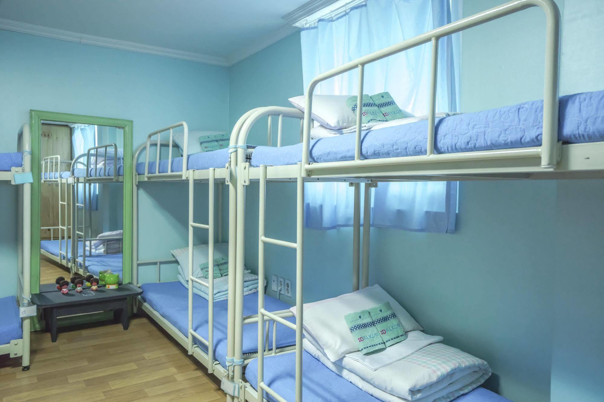 Dalkom Myeongdong Guesthouse سيول المظهر الخارجي الصورة